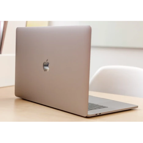 Apple MacBook Pro A1990 Core i9, 8th Gen, 1TB, 32GB Ram, 15.4 Inch - 2018 Laptop